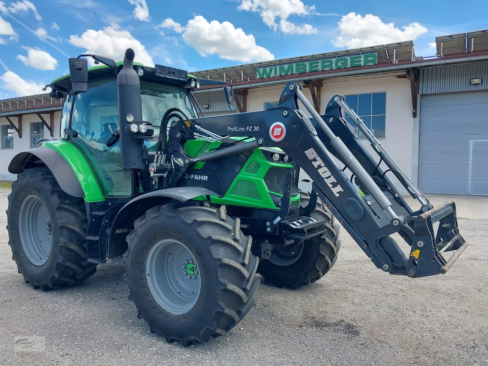 Traktor of the type Deutz-Fahr 6120 mit RTK Lenksystem, Gebrauchtmaschine in Frontenhausen (Picture 1)