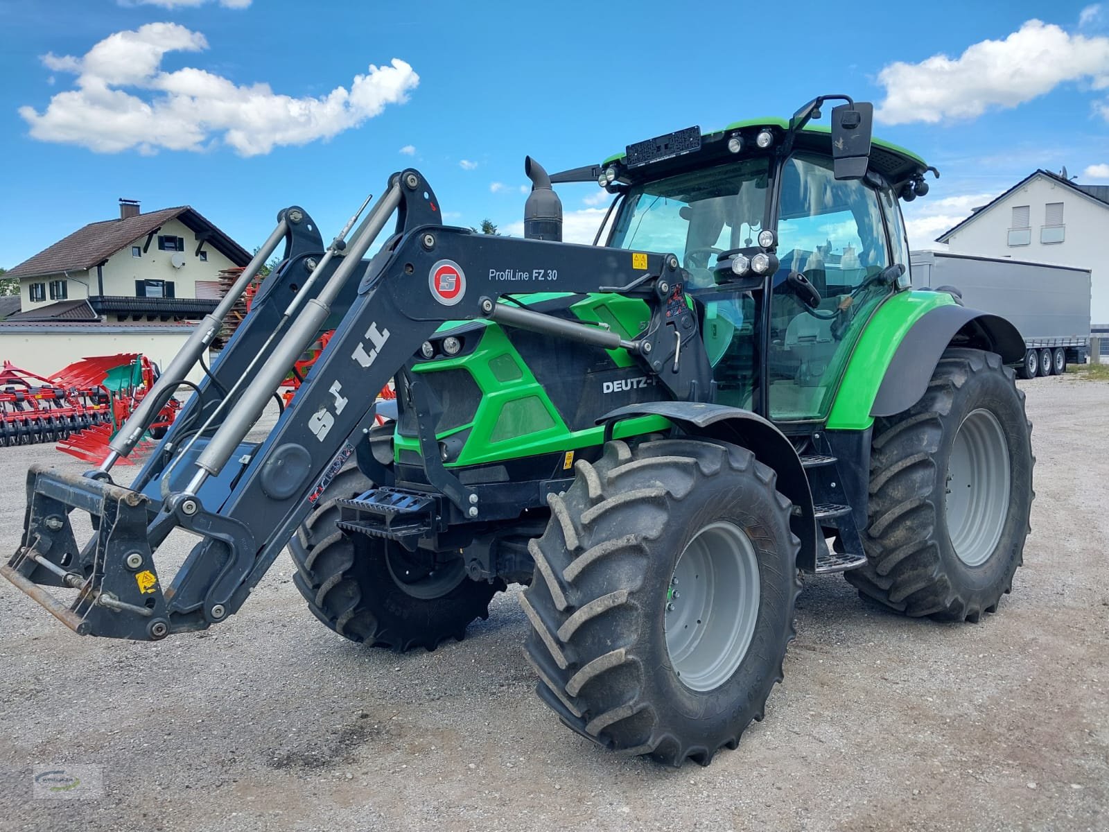 Traktor des Typs Deutz-Fahr 6120 mit RTK Lenksystem, Gebrauchtmaschine in Frontenhausen (Bild 5)