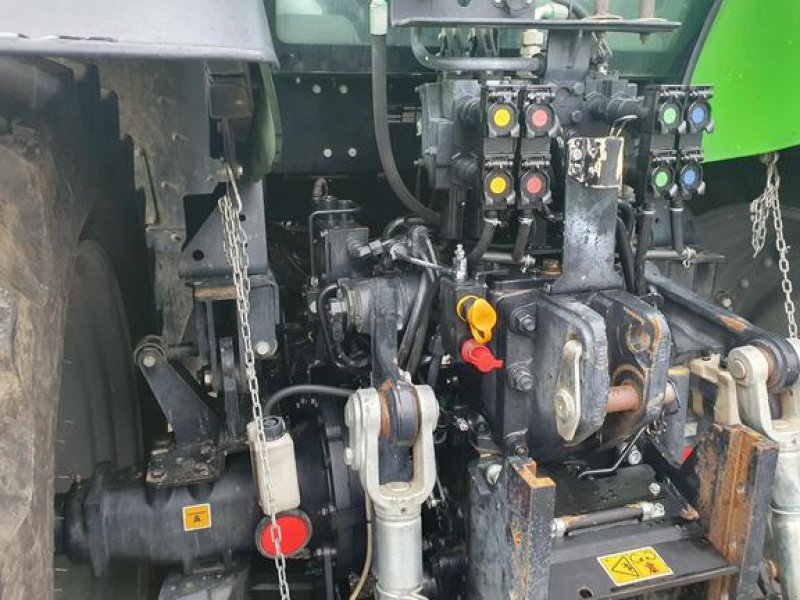 Traktor Türe ait Deutz-Fahr 6120, Gebrauchtmaschine içinde DOMFRONT (resim 9)