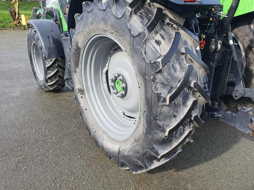 Traktor des Typs Deutz-Fahr 6120, Gebrauchtmaschine in DOMFRONT (Bild 8)