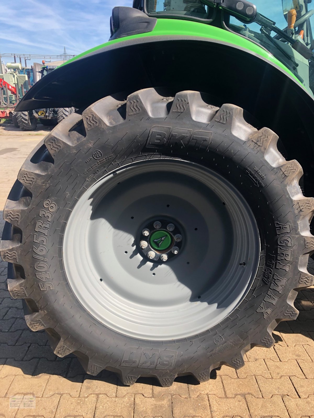 Traktor za tip Deutz-Fahr 6120, Gebrauchtmaschine u Stephanskirchen (Slika 6)