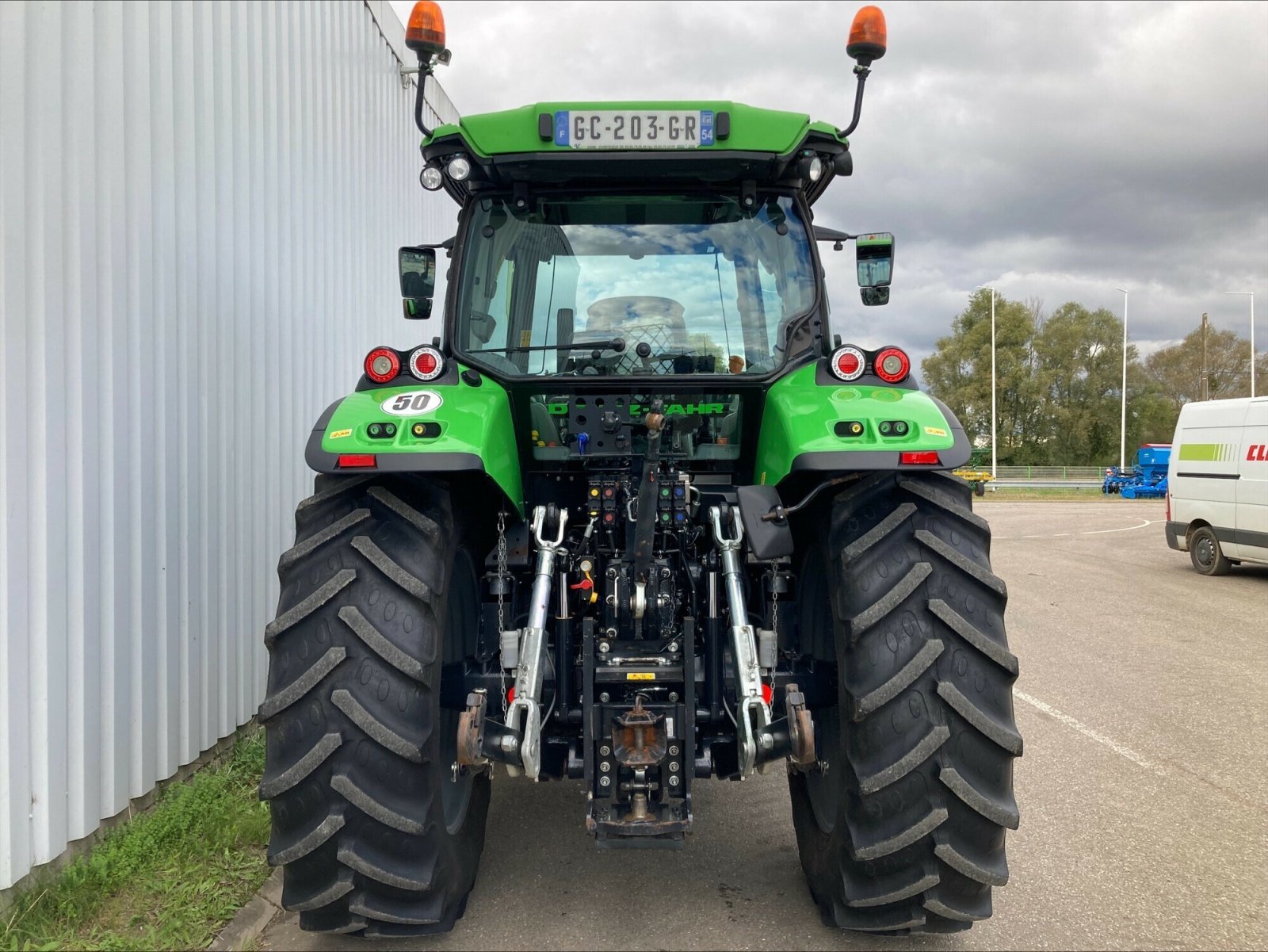 Traktor del tipo Deutz-Fahr 6120, Gebrauchtmaschine en CHEMINOT (Imagen 5)