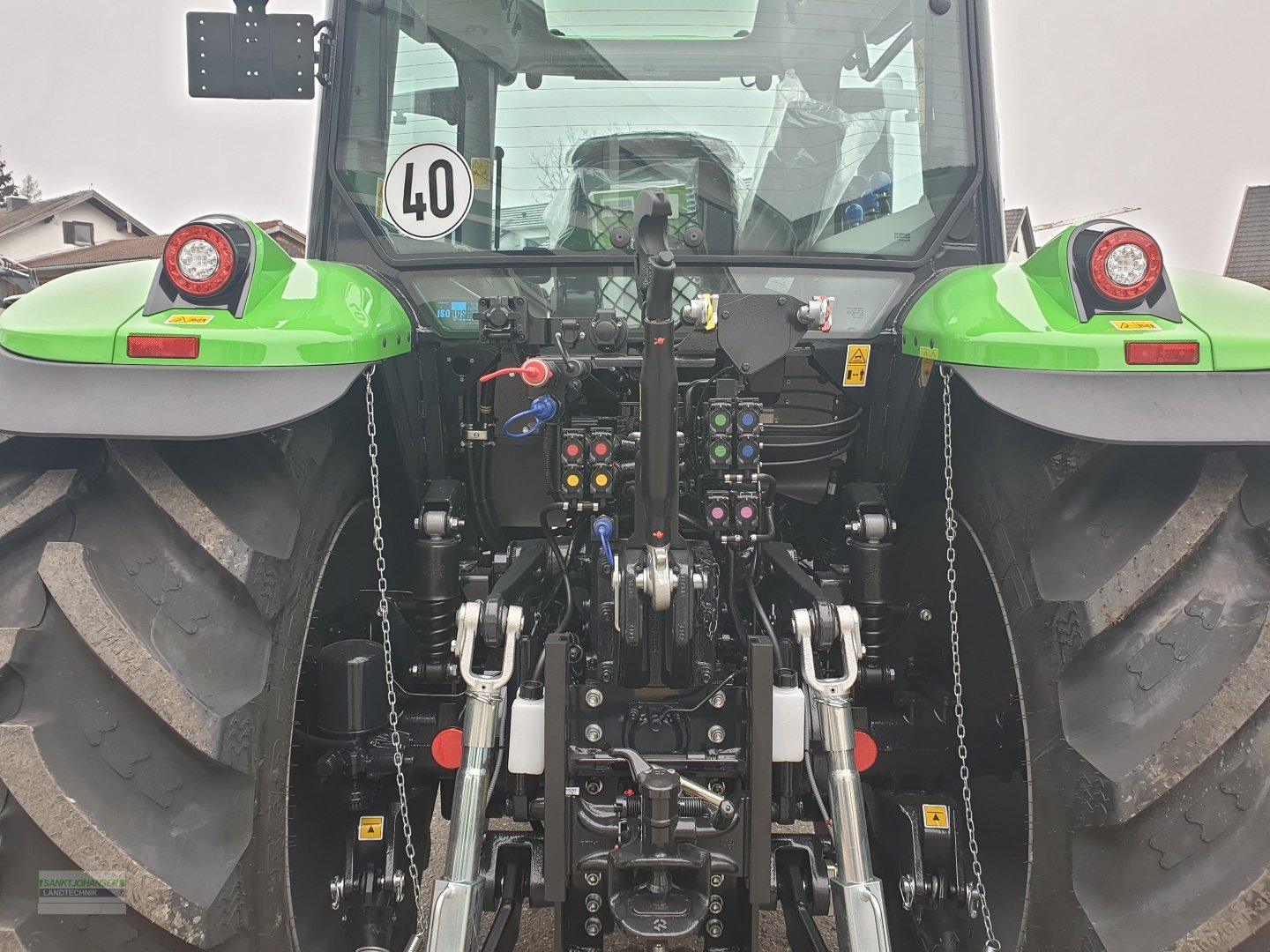 Traktor del tipo Deutz-Fahr 6125 C Powershift -Aktion Ernteschlussverkauf-, Neumaschine en Diessen (Imagen 9)