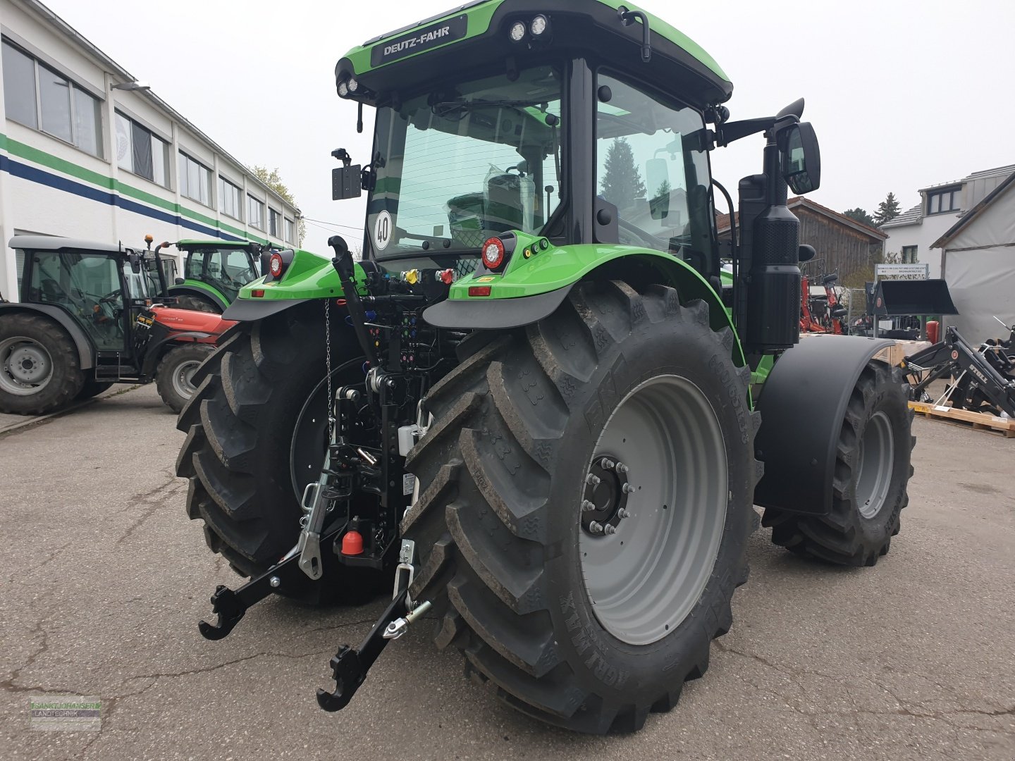 Traktor tipa Deutz-Fahr 6125 C Powershift -Aktionspreis-, Neumaschine u Diessen (Slika 7)