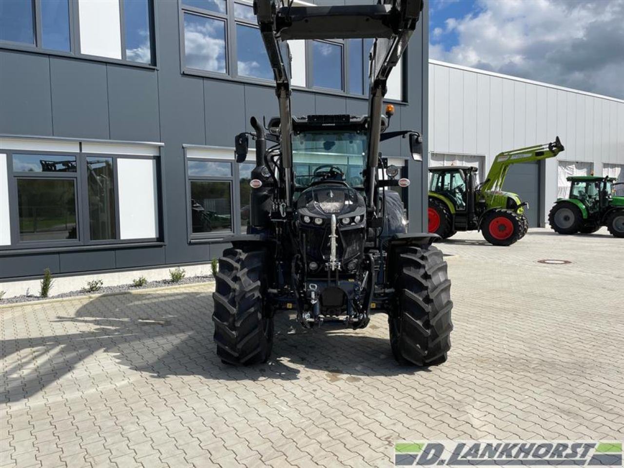 Traktor типа Deutz-Fahr 6125 C PS Black-Warr, Neumaschine в Neuenhaus (Фотография 2)