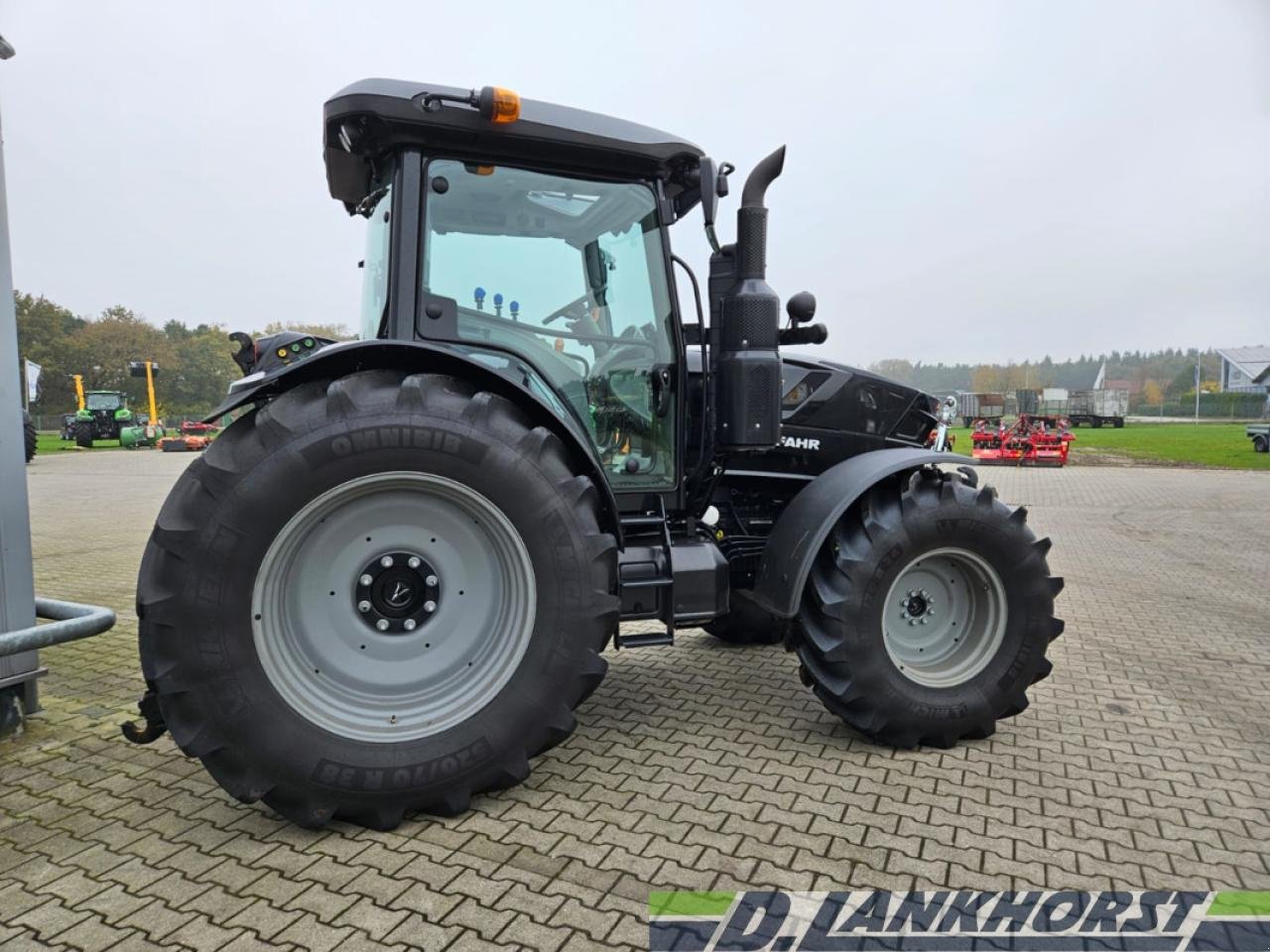 Traktor a típus Deutz-Fahr 6125 C PS Black-Warr, Gebrauchtmaschine ekkor: Friesoythe / Thüle (Kép 21)