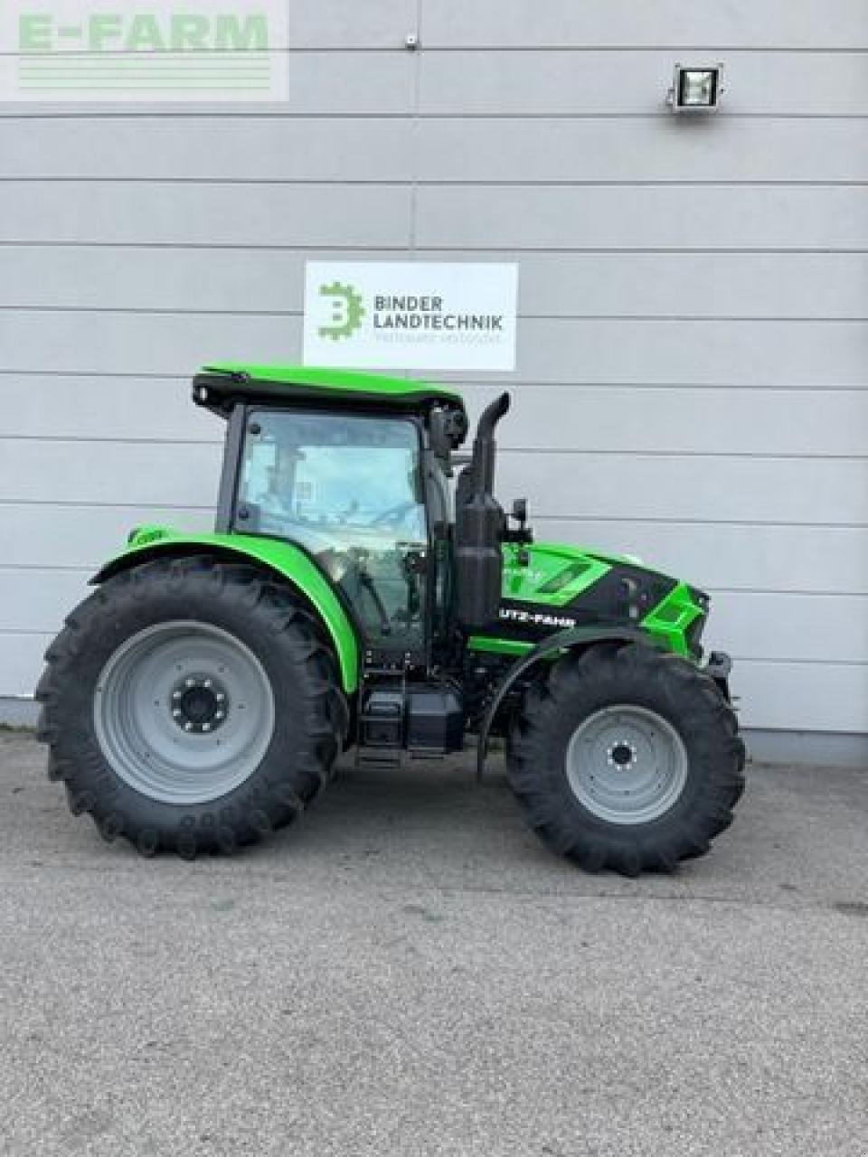 Traktor of the type Deutz-Fahr 6125 c ttv TTV, Gebrauchtmaschine in SALZBURG (Picture 3)