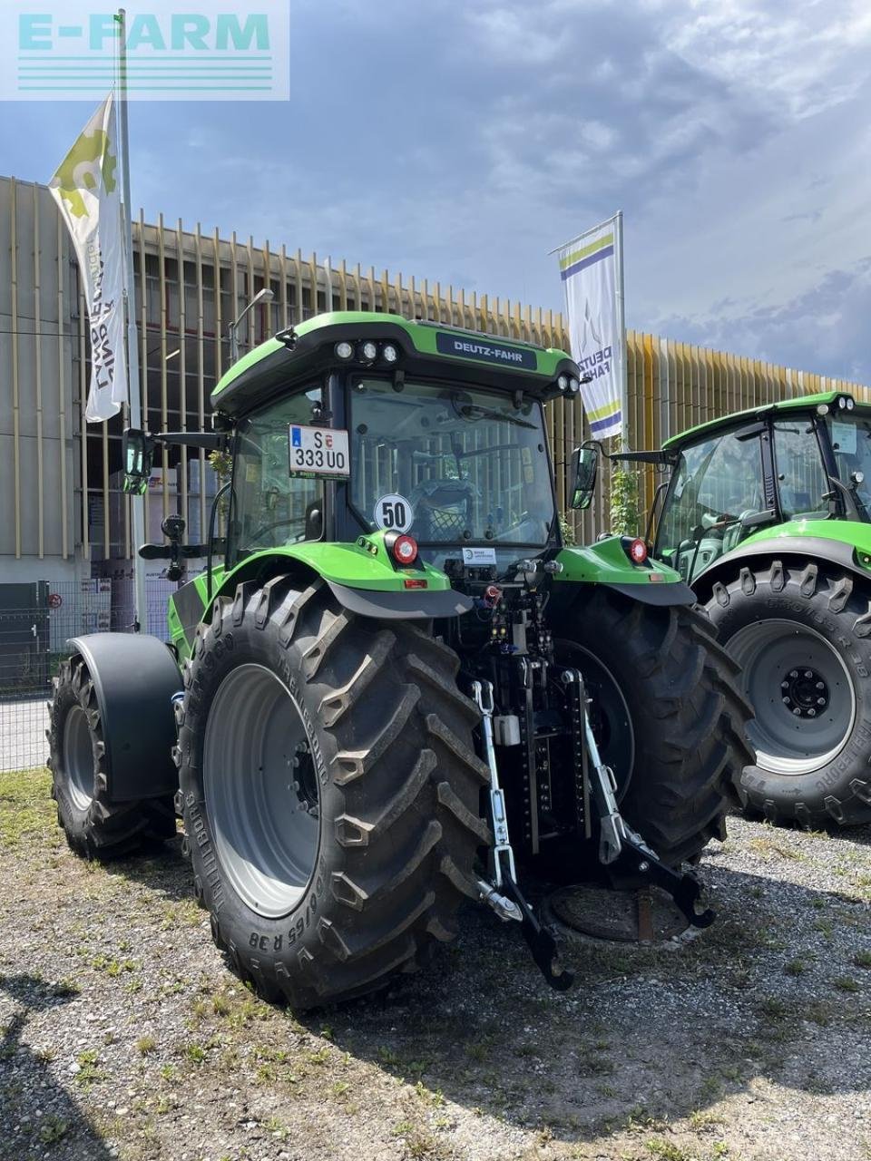 Traktor of the type Deutz-Fahr 6125 c ttv TTV, Gebrauchtmaschine in SALZBURG (Picture 15)