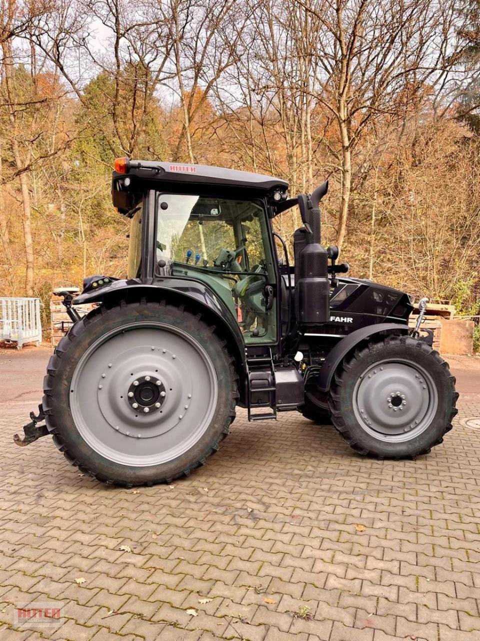 Traktor типа Deutz-Fahr 6125 C TTV, Gebrauchtmaschine в Zell a. H. (Фотография 5)