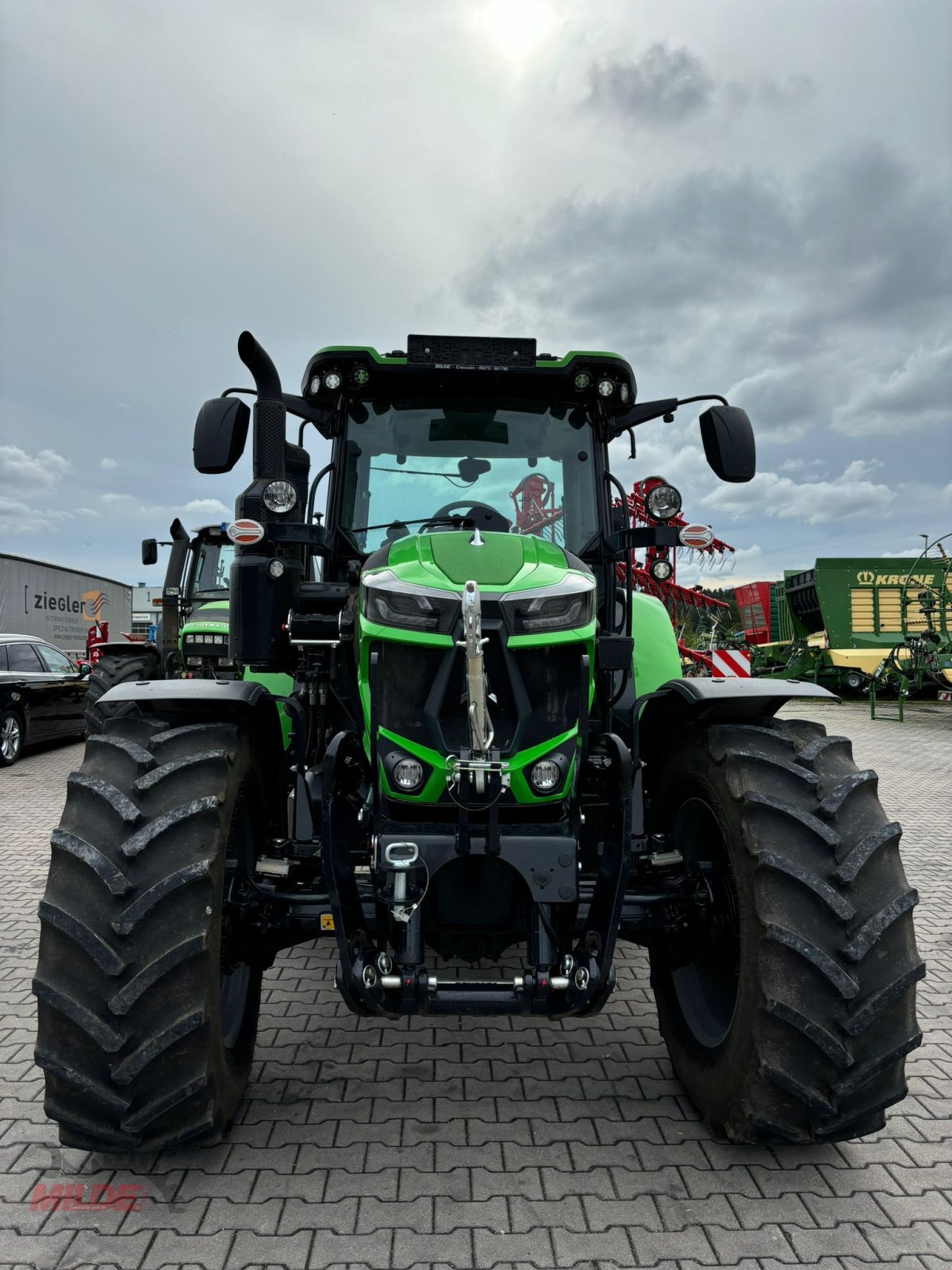 Traktor typu Deutz-Fahr 6125 C TTV, Gebrauchtmaschine w Creußen (Zdjęcie 2)