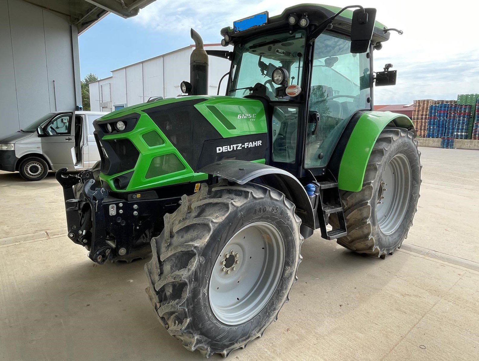 Traktor typu Deutz-Fahr 6125 C TTV, Gebrauchtmaschine w Dannstadt-Schauernheim (Zdjęcie 1)