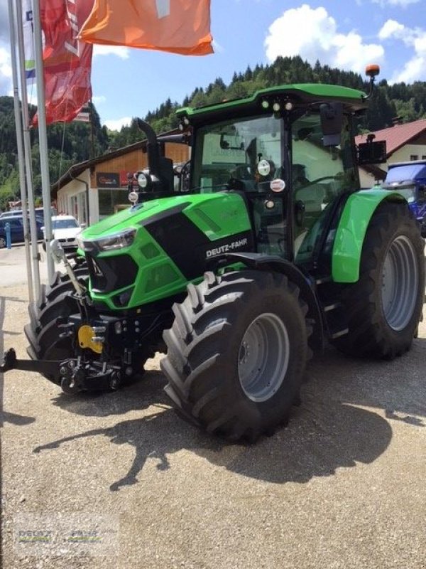 Traktor of the type Deutz-Fahr 6125 C, Gebrauchtmaschine in Wien (Picture 1)