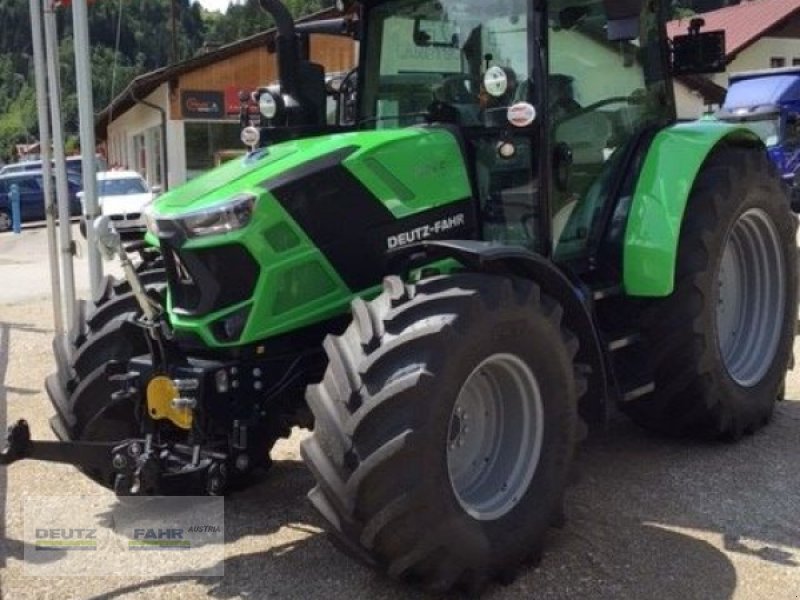 Traktor типа Deutz-Fahr 6125 C, Gebrauchtmaschine в Wien