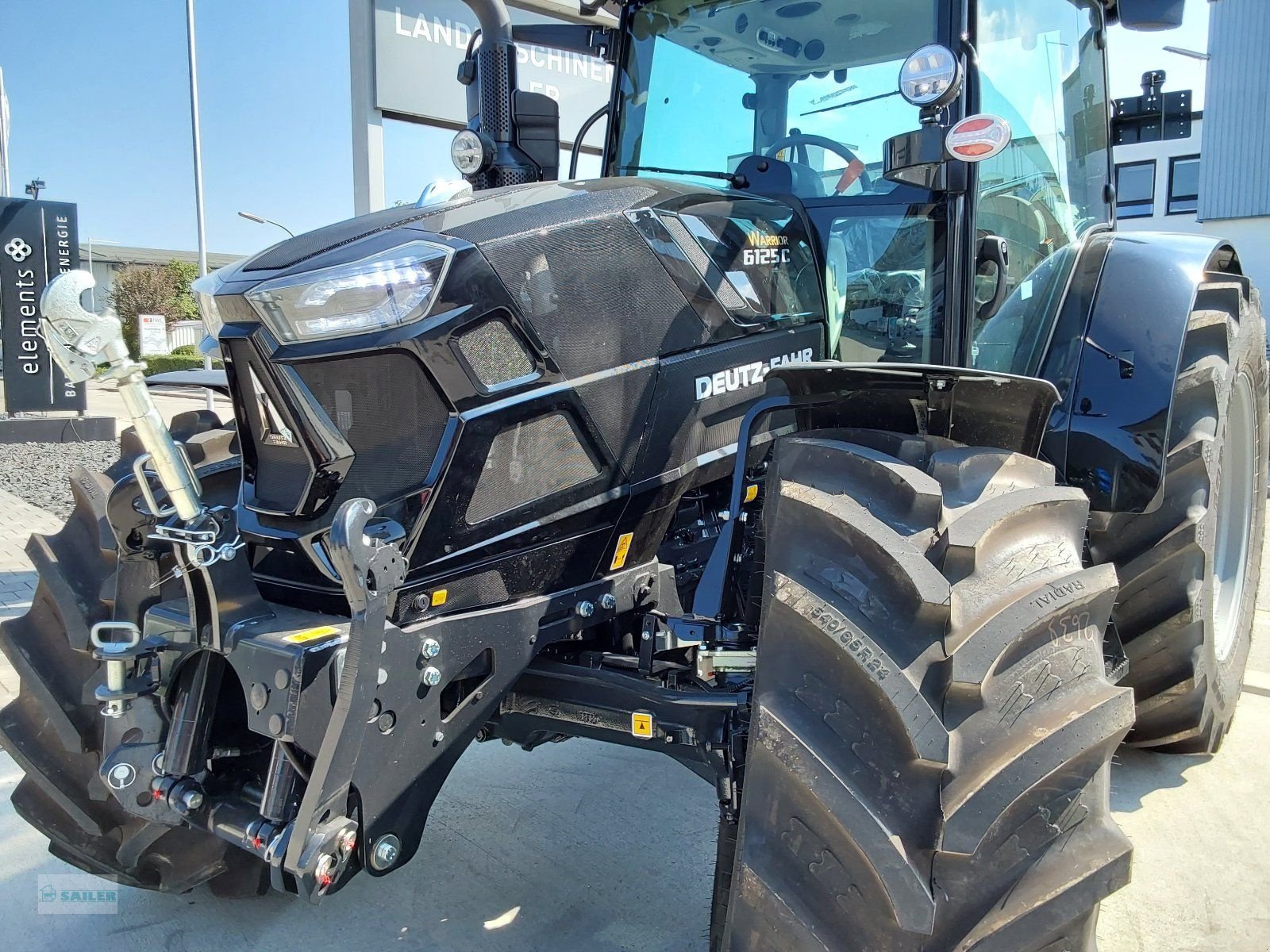 Traktor Türe ait Deutz-Fahr 6125C Agrotron Warrior, Neumaschine içinde Landsberg (resim 3)