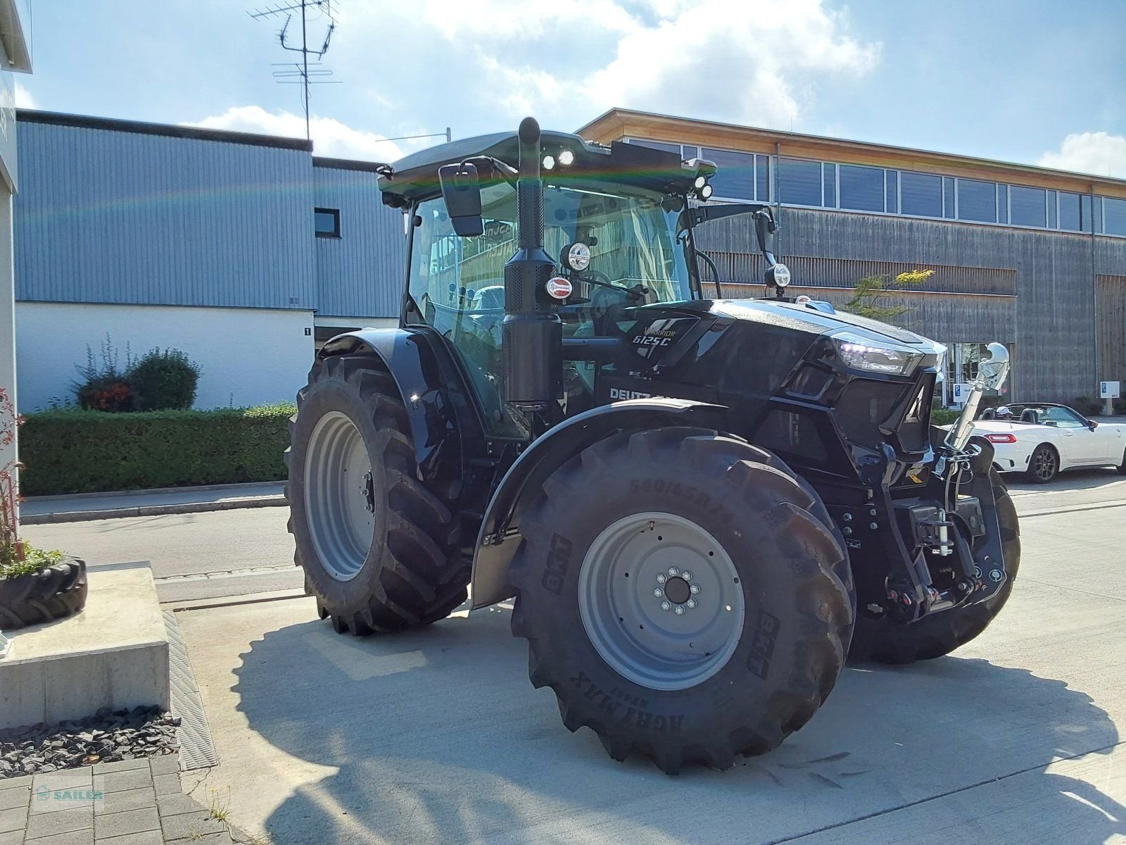 Traktor του τύπου Deutz-Fahr 6125C Agrotron Warrior, Neumaschine σε Landsberg (Φωτογραφία 8)