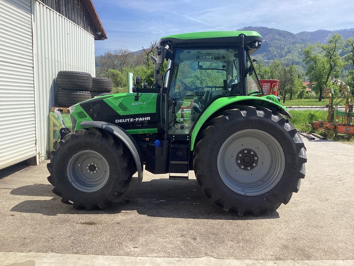 Traktor van het type Deutz-Fahr 6125C TTV, Neumaschine in Micheldorf / OÖ (Foto 24)