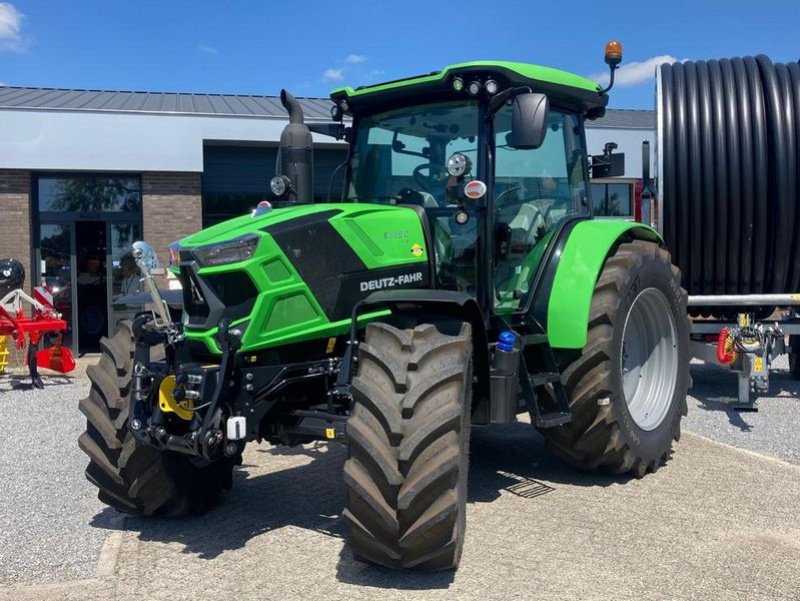 Traktor van het type Deutz-Fahr 6125C TTV, Vorführmaschine in Liebenau (Foto 1)