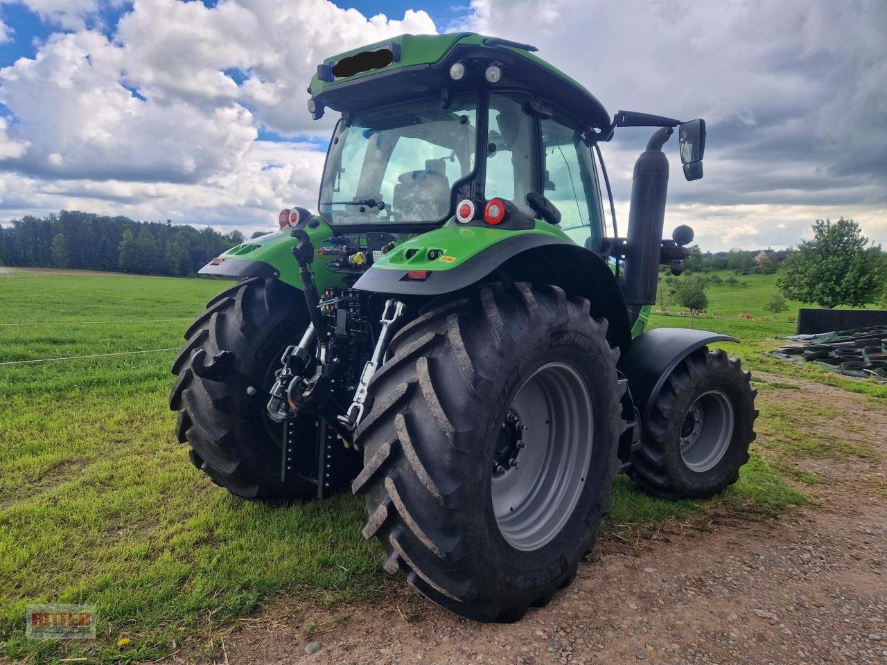 Traktor от тип Deutz-Fahr 6130 TTV, Gebrauchtmaschine в Zell a. H. (Снимка 4)