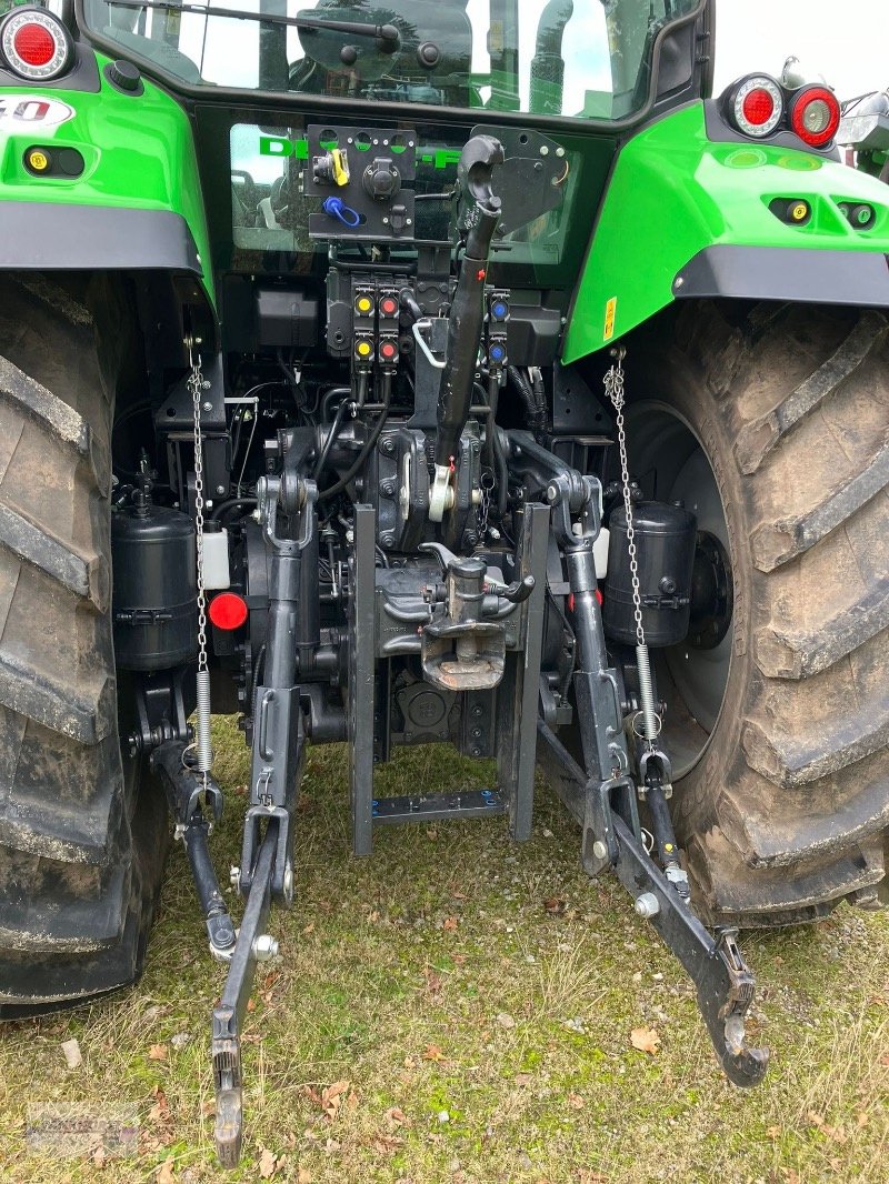 Traktor van het type Deutz-Fahr 6130 TTV, Gebrauchtmaschine in Berne (Foto 4)