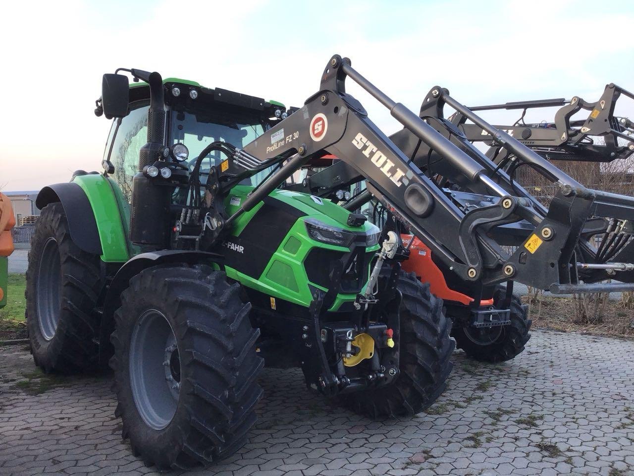 Traktor of the type Deutz-Fahr 6130 TTV, Gebrauchtmaschine in Burgbernheim (Picture 1)