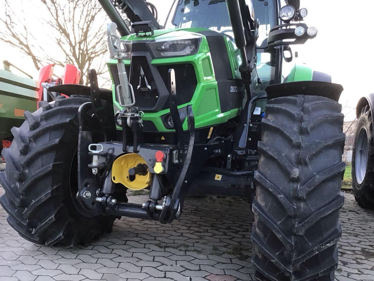 Traktor typu Deutz-Fahr 6130 TTV, Gebrauchtmaschine w Burgbernheim (Zdjęcie 2)