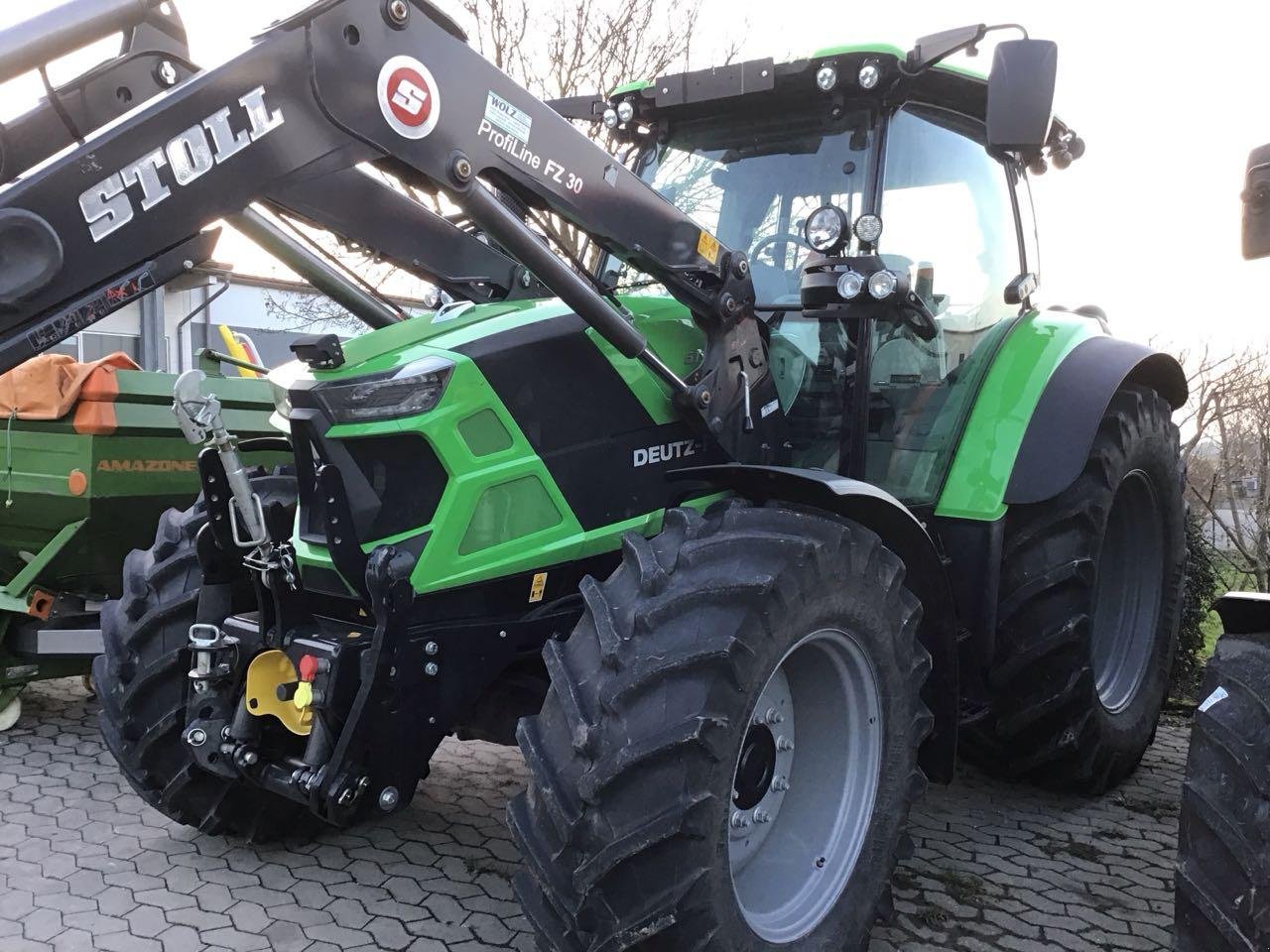 Traktor Türe ait Deutz-Fahr 6130 TTV, Gebrauchtmaschine içinde Burgbernheim (resim 3)