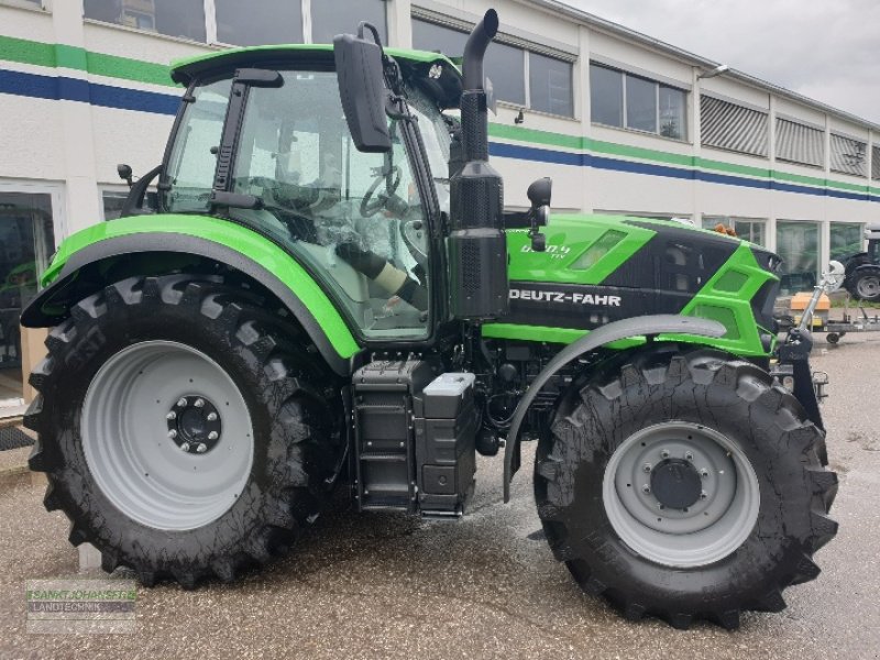 Traktor of the type Deutz-Fahr 6130.4 TTV -Aktion Ernteschlussverkauf-, Neumaschine in Diessen (Picture 2)