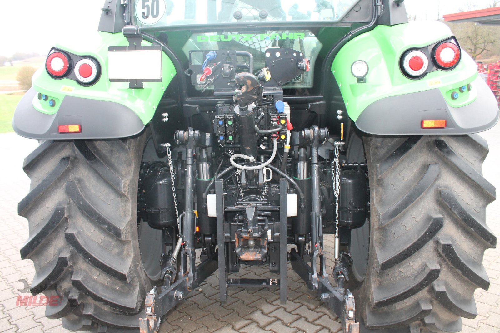 Traktor du type Deutz-Fahr 6130.4 TTV, Gebrauchtmaschine en Gebenbach (Photo 7)