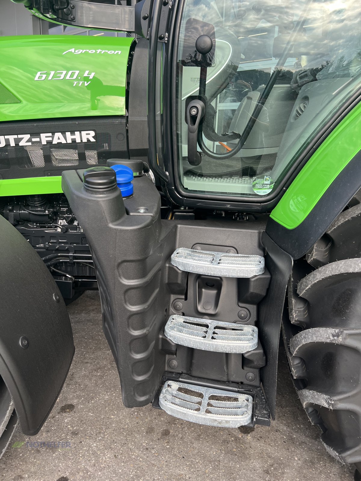 Traktor typu Deutz-Fahr 6130.4 TTV, Neumaschine w Pforzen (Zdjęcie 11)