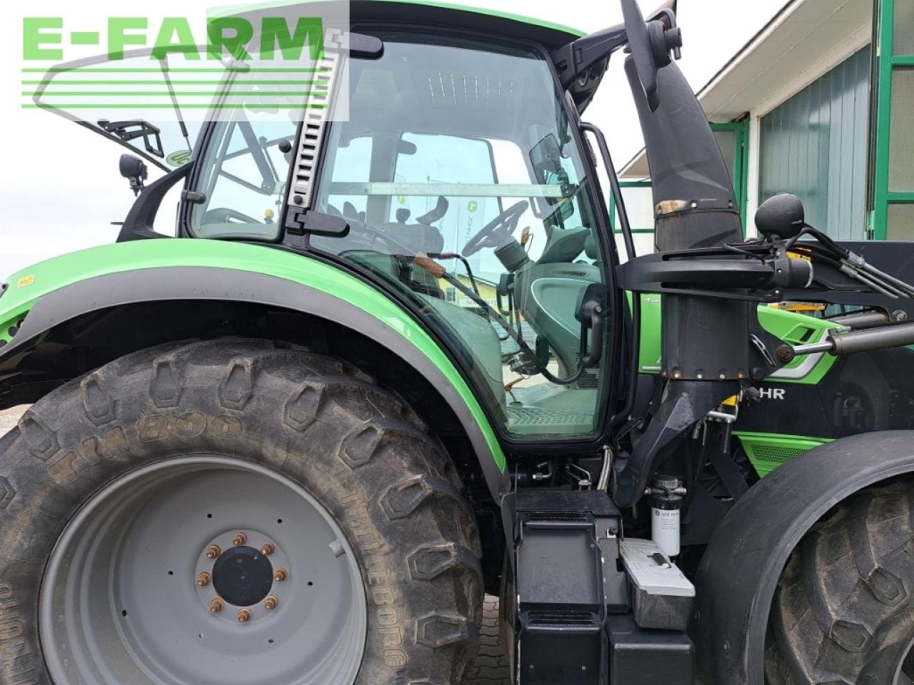 Traktor van het type Deutz-Fahr 6130.4TTV, Gebrauchtmaschine in REDLHAM (Foto 24)