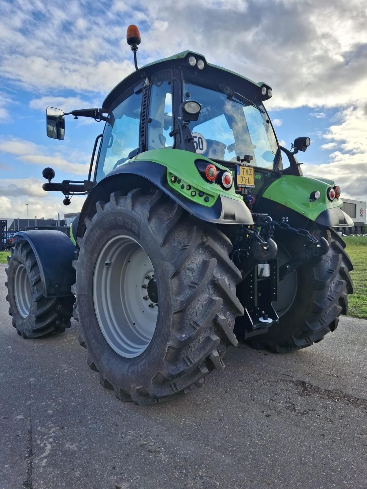 Traktor del tipo Deutz-Fahr 6130.4TTV, Gebrauchtmaschine en Kwadijk (Imagen 2)