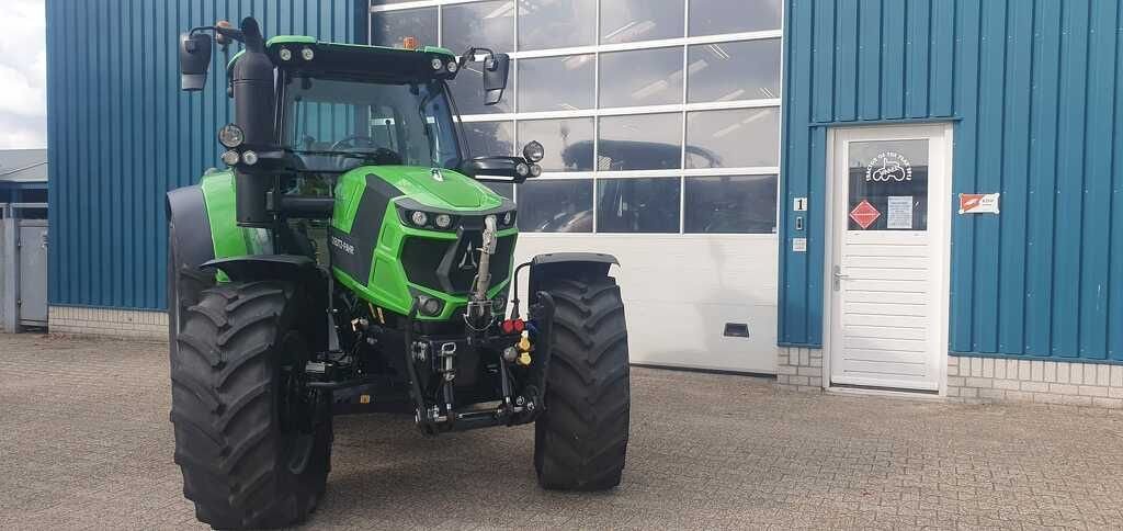 Traktor of the type Deutz-Fahr 6130TTV, Gebrauchtmaschine in Druten (Picture 7)