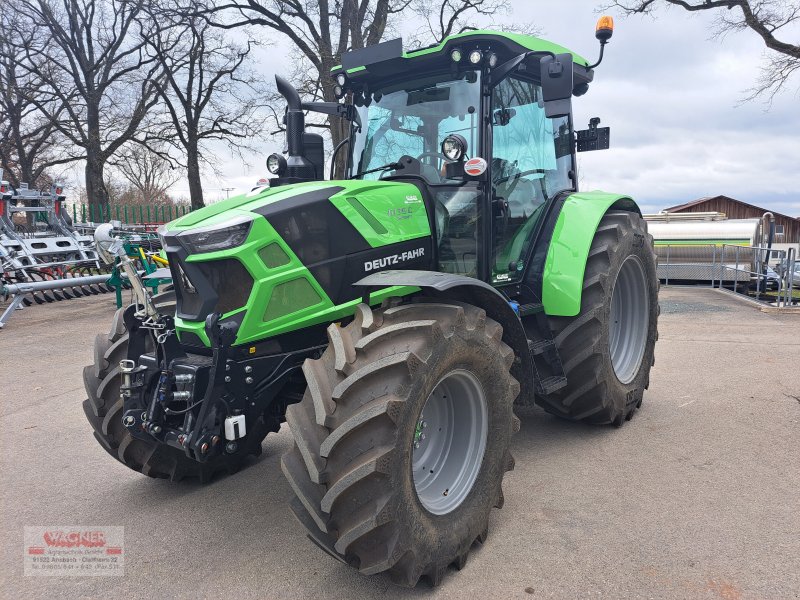 Traktor des Typs Deutz-Fahr 6135 C RVShift, Neumaschine in Ansbach (Bild 1)