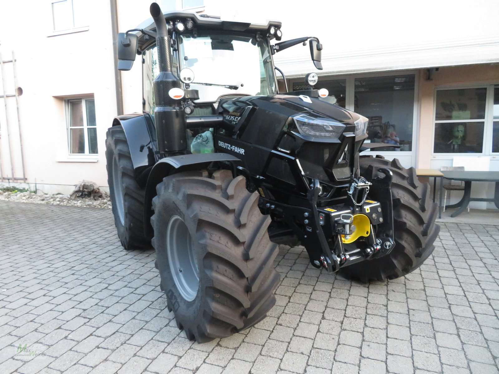 Traktor des Typs Deutz-Fahr 6135 C TTV, Neumaschine in Markt Schwaben (Bild 5)