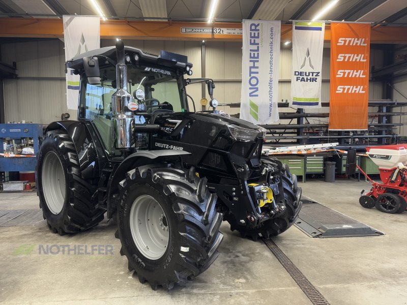 Traktor van het type Deutz-Fahr 6135 C TTV, Neumaschine in Pforzen (Foto 1)