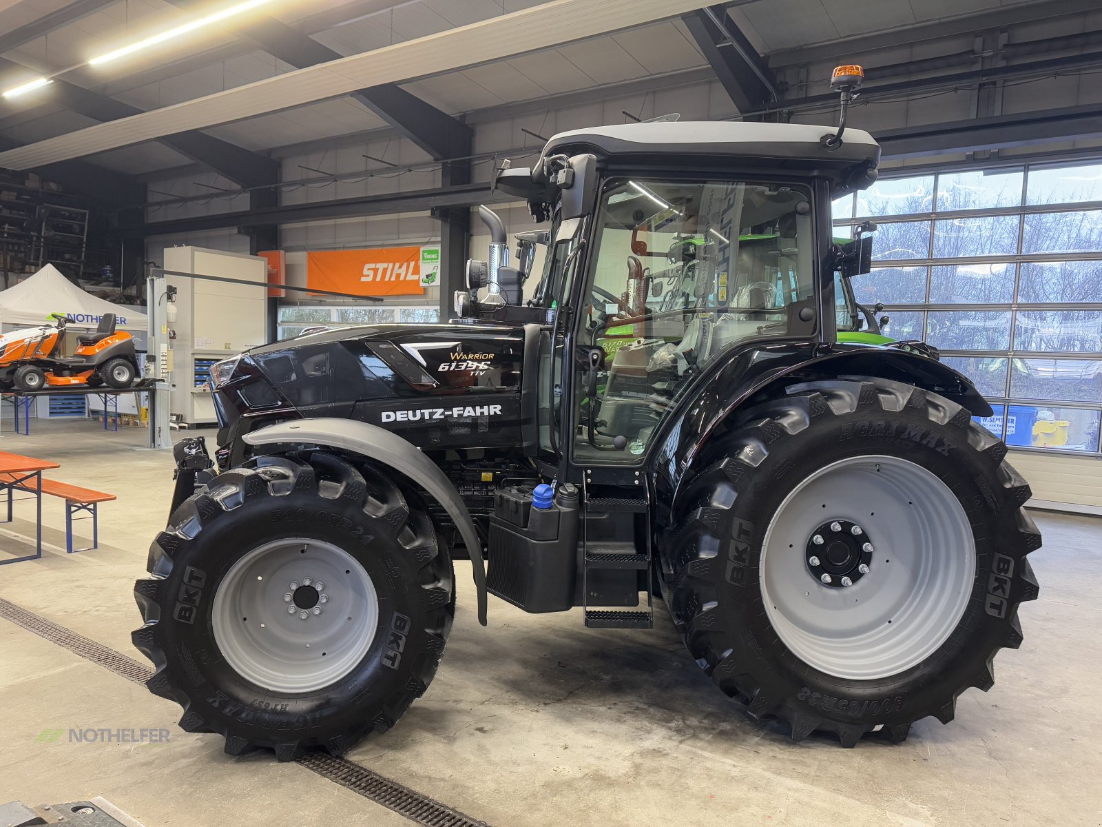 Traktor za tip Deutz-Fahr 6135 C TTV, Neumaschine u Pforzen (Slika 4)