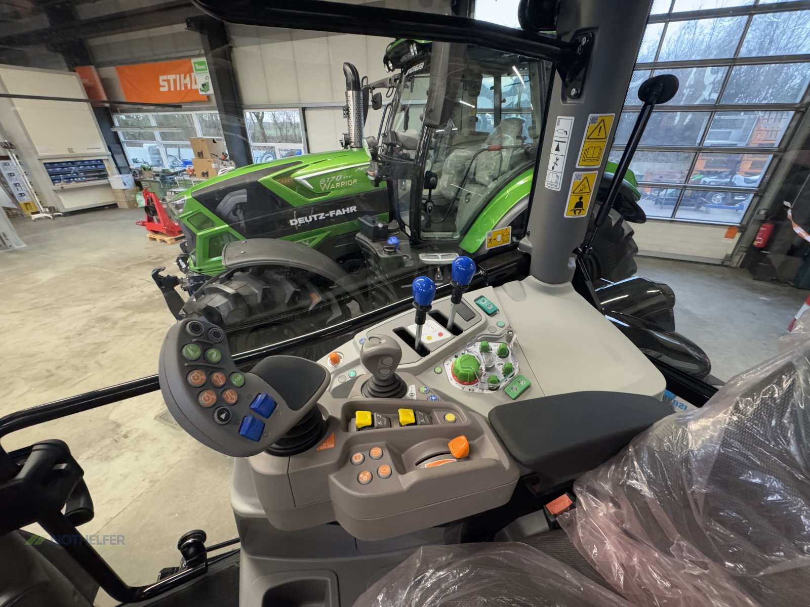 Traktor za tip Deutz-Fahr 6135 C TTV, Neumaschine u Pforzen (Slika 13)