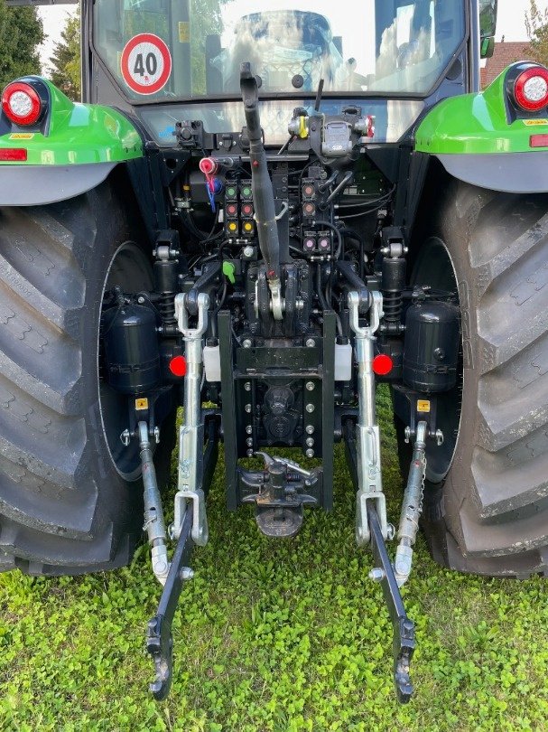 Traktor tip Deutz-Fahr 6135-TTV, Neumaschine in Wilchingen (Poză 2)