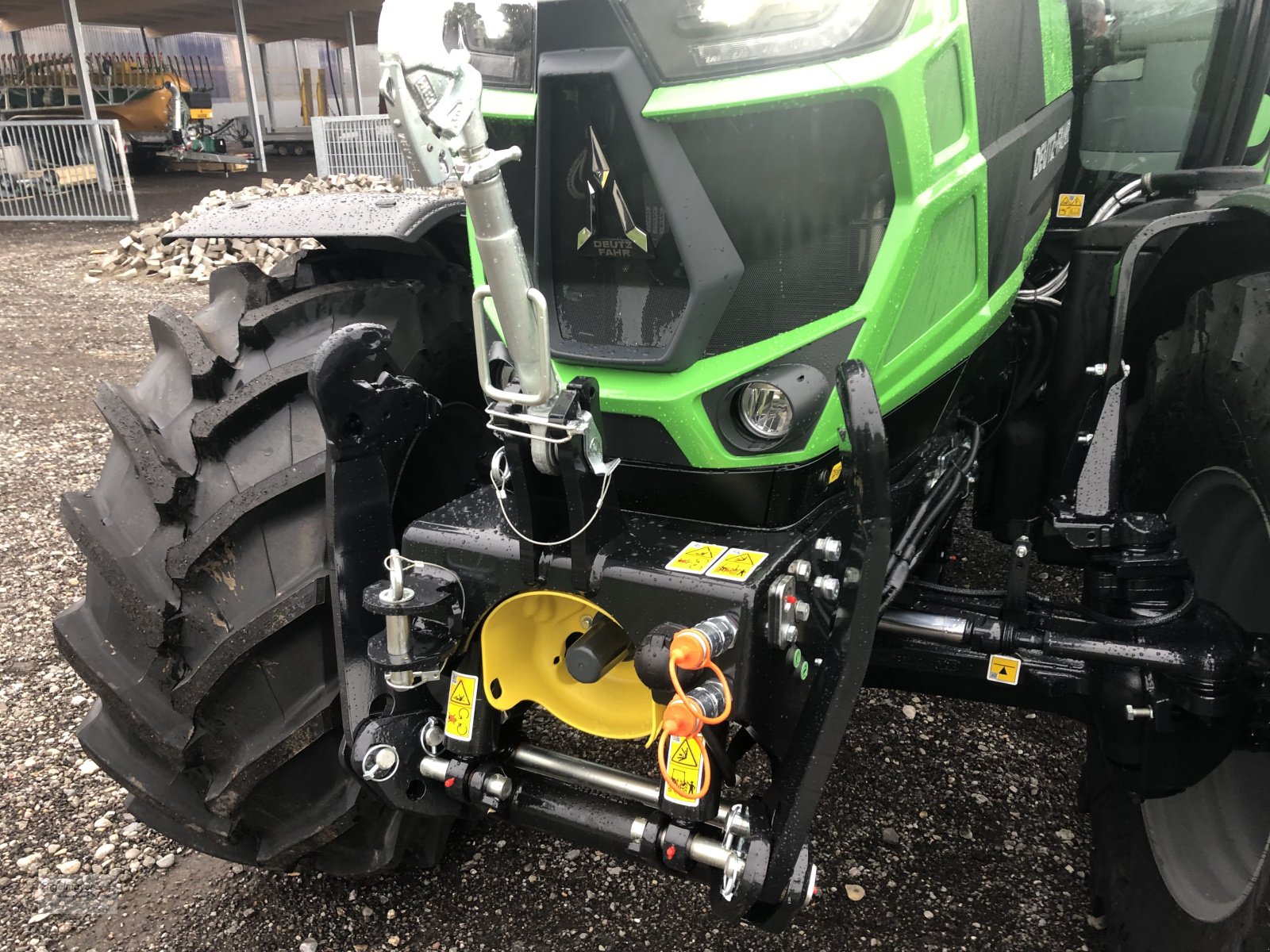 Traktor Türe ait Deutz-Fahr 6140.4 TTV, Neumaschine içinde Altusried-Kimratshofen (resim 10)