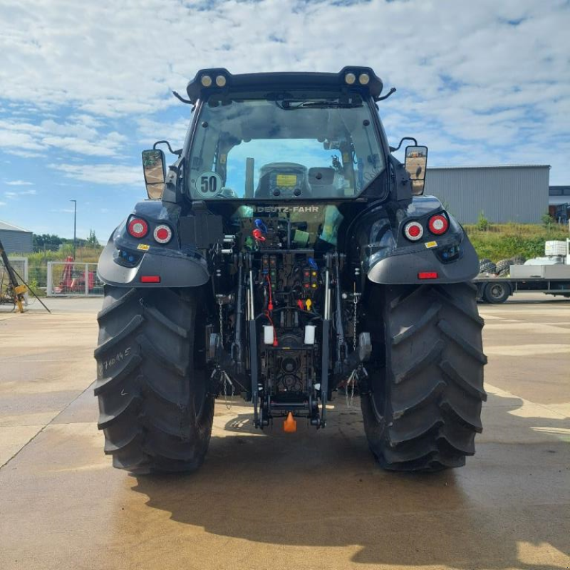 Traktor des Typs Deutz-Fahr 6140.4 TTV, Gebrauchtmaschine in ST FLOUR (Bild 4)