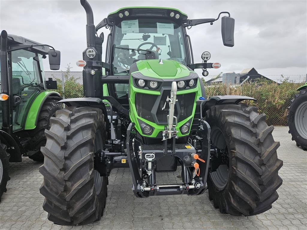 Traktor Türe ait Deutz-Fahr 6150.4 TTV, Gebrauchtmaschine içinde Nykøbing Falster (resim 4)