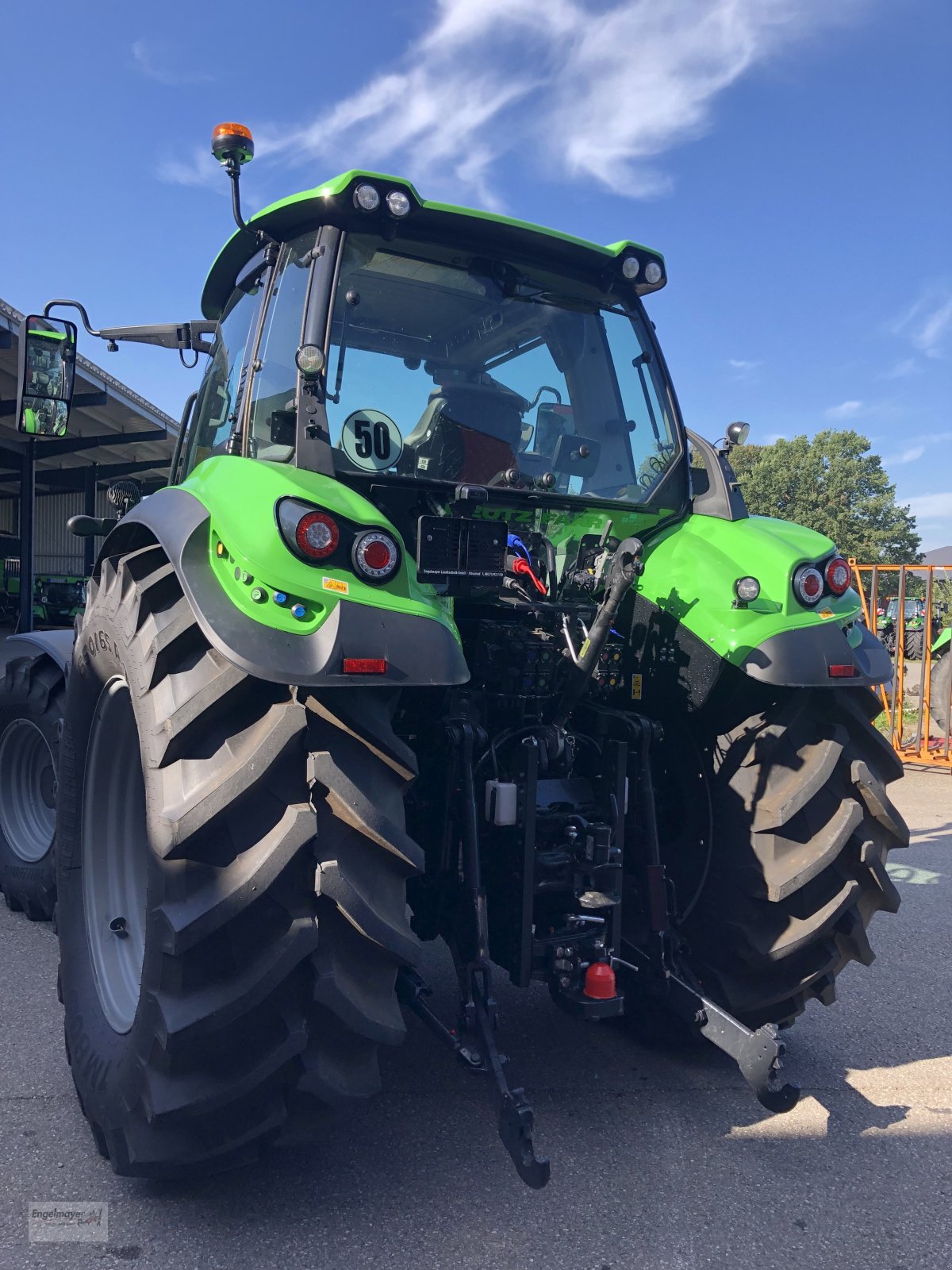 Traktor of the type Deutz-Fahr 6150.4 TTV, Neumaschine in Altusried-Kimratshofen (Picture 4)