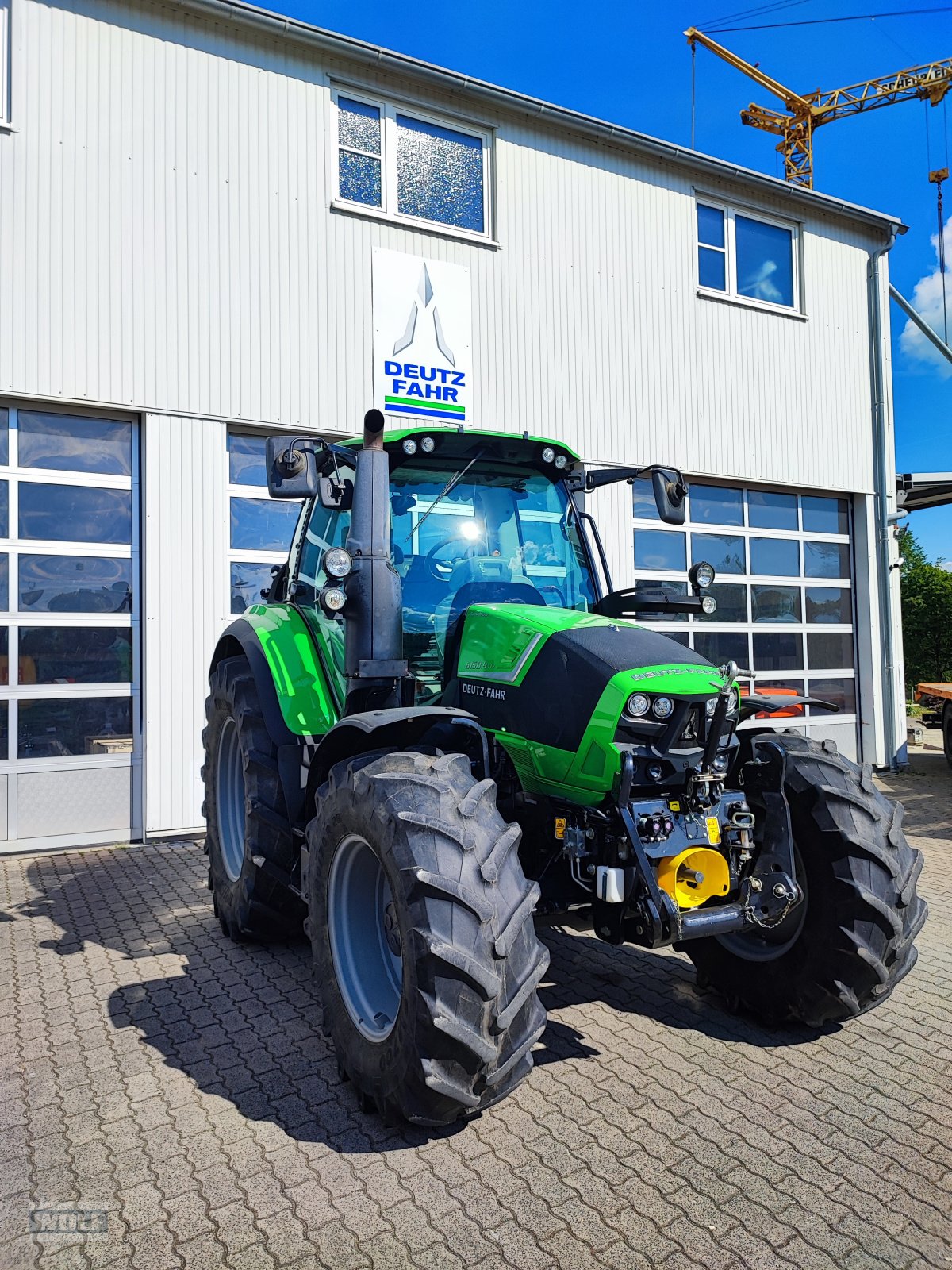 Traktor от тип Deutz-Fahr 6150.4 TTV, Gebrauchtmaschine в Bad Neustadt a.d. Saale (Снимка 1)