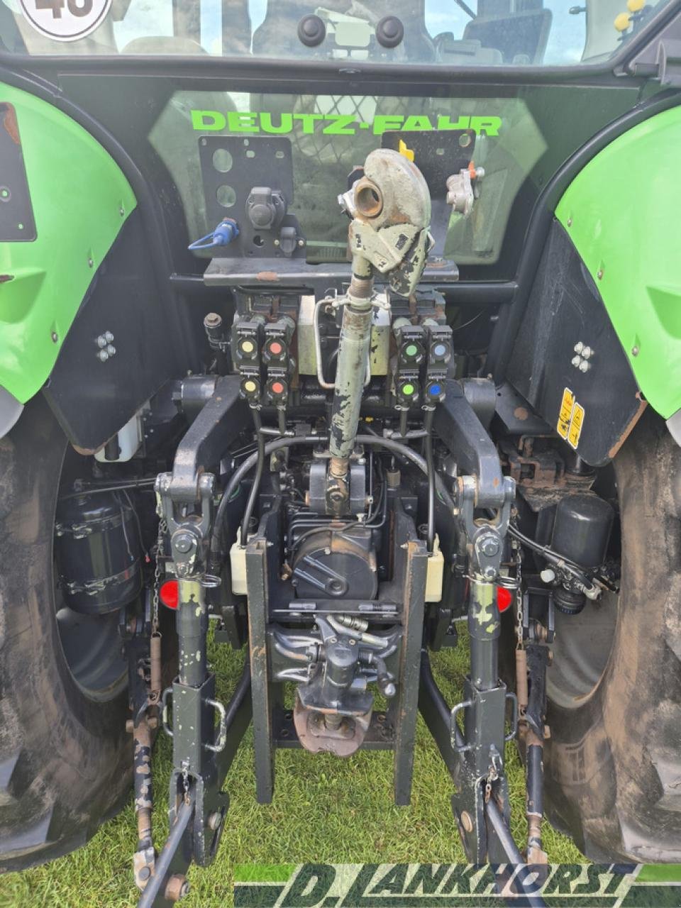 Traktor of the type Deutz-Fahr 6150.4 TTV, Gebrauchtmaschine in Friesoythe / Thüle (Picture 8)