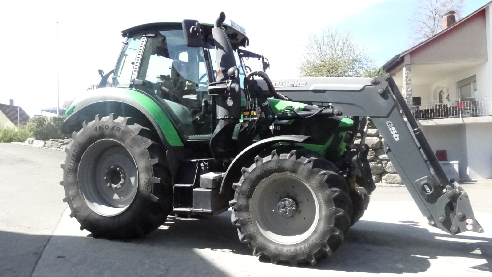 Traktor typu Deutz-Fahr 6150.4 TTV, Gebrauchtmaschine w Bad Schussenried (Zdjęcie 2)