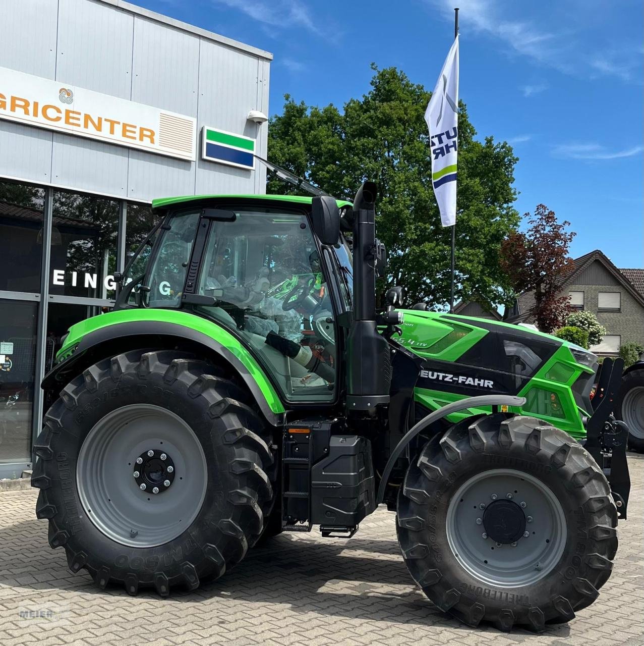 Traktor typu Deutz-Fahr 6155.4 TTV, Neumaschine v Delbrück (Obrázok 3)