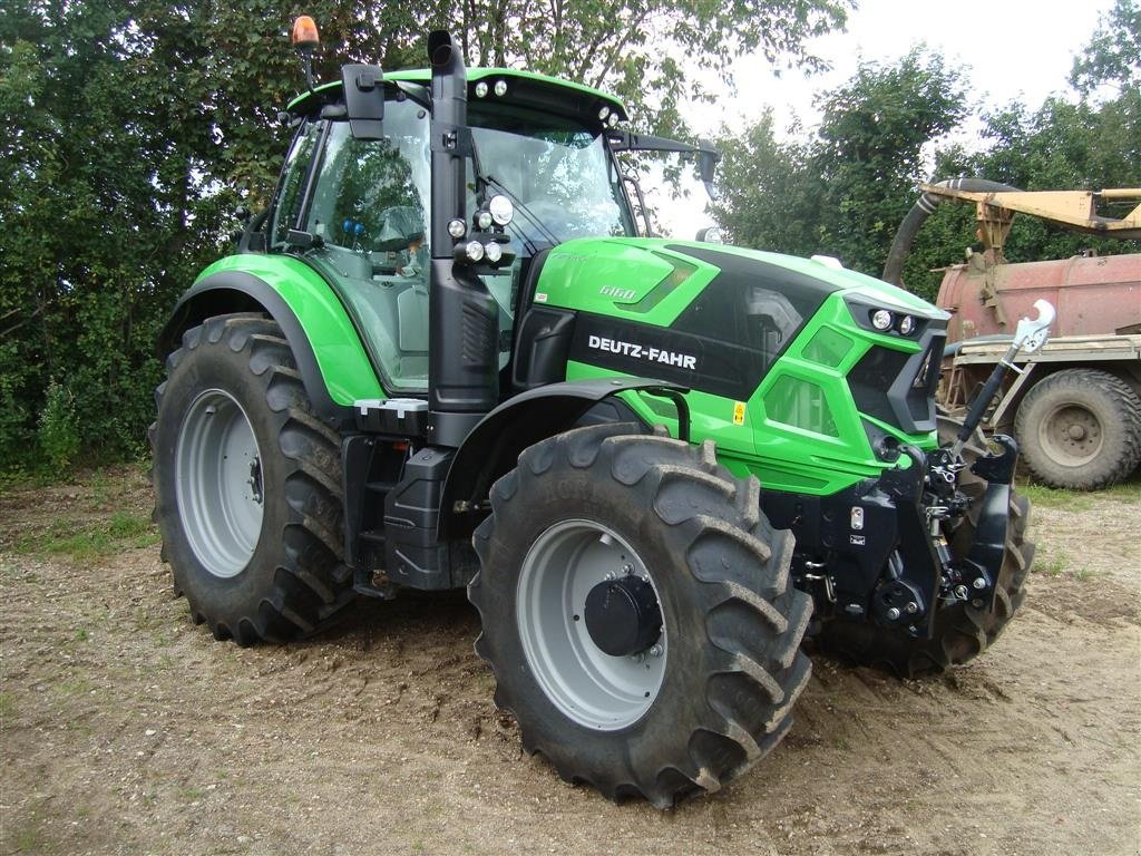 Traktor van het type Deutz-Fahr 6160 Agrotron, Gebrauchtmaschine in Brørup (Foto 3)