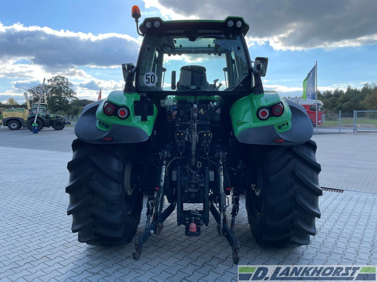 Traktor типа Deutz-Fahr 6160 CSHIFT, Gebrauchtmaschine в Neuenhaus (Фотография 3)