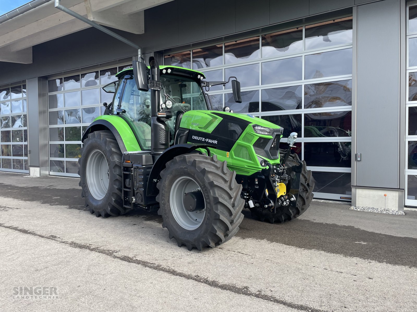 Traktor Türe ait Deutz-Fahr 6160 TTV Agrotron, Neumaschine içinde Ebenhofen (resim 1)