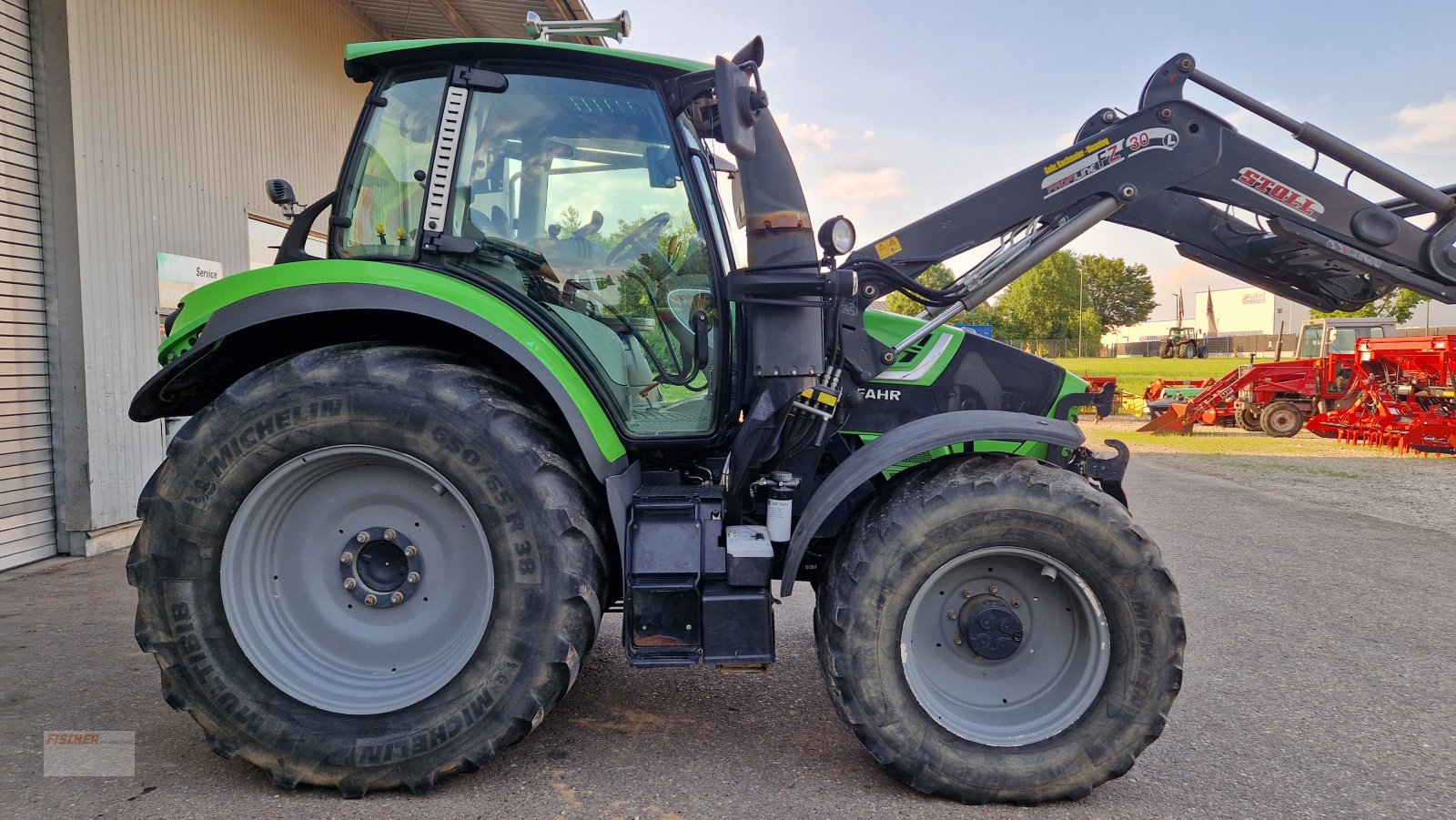 Traktor of the type Deutz-Fahr 6160.4 TTV, Gebrauchtmaschine in Pfoerring (Picture 3)